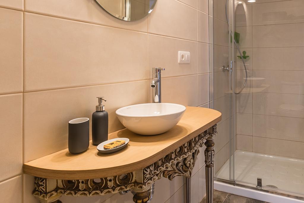 Art Apartment In Downtown Oporto Esterno foto